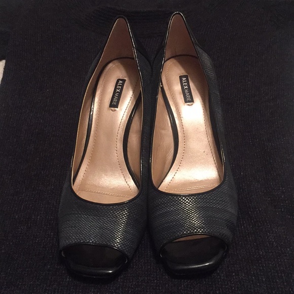 Alex Marie, 3” peep toes heels, size 7.5 - Picture 2 of 6